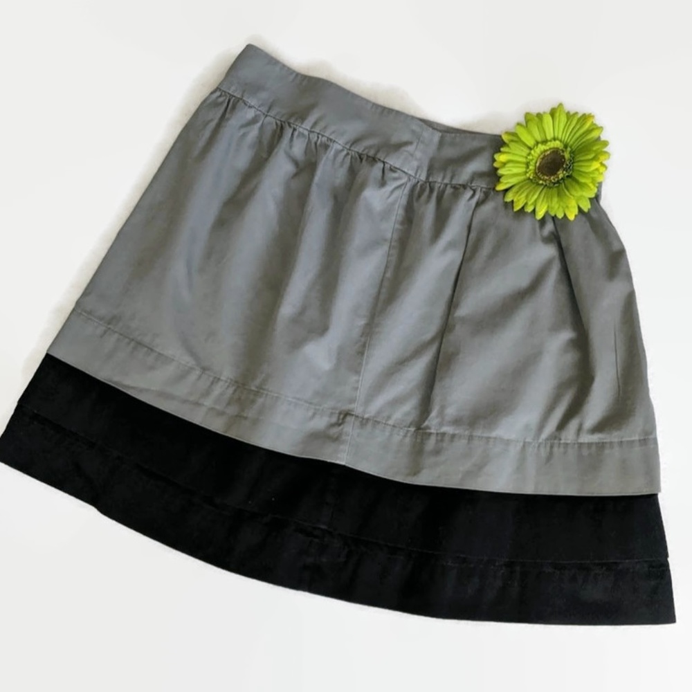 Old Navy Gray & Black Tiered Skirt sz.8 #465